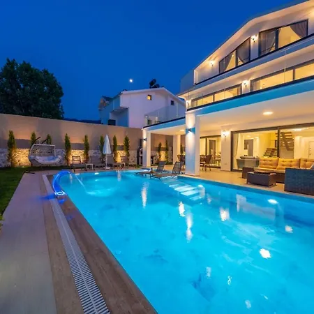 La Marbella * فتحية
