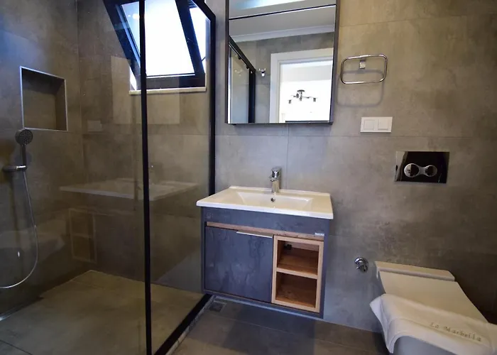 فيلة La Marbella