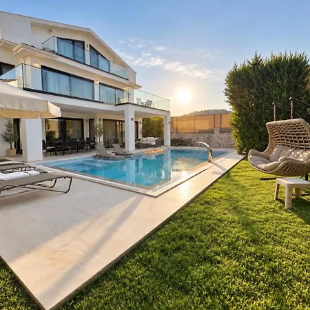 La Marbella Villa