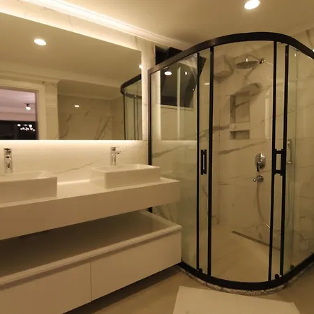 Вилла La Marbella *